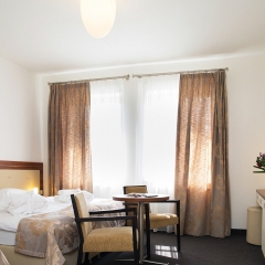 Hotel Malta****, Karlovy Vary - pokoj